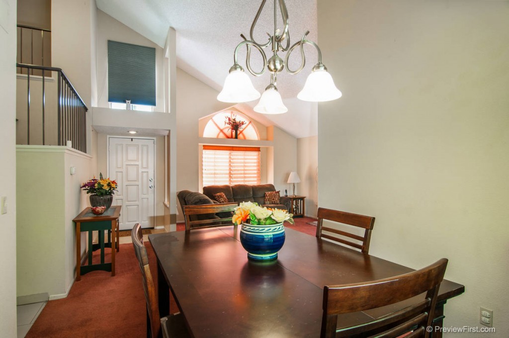 11_7325593_56235-111