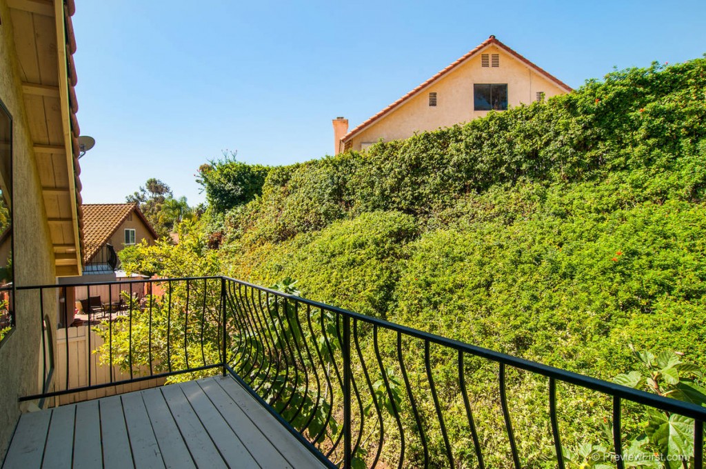 25_7325649_56235-125